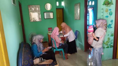 Imunisasi Balita desa Miritpetikusan Dukung Tumbuh Kembang Anak 