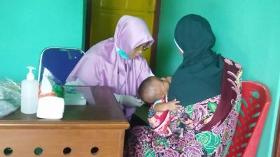 Pelaksanaan Bulan Imunisasi Anak Nasional (BIAN) - Desa Miritpetikusan (19/10/22)